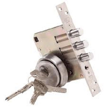 cerradura de tres pasadores, dos vueltas, cinco llaves de punto, con protector de cilindro antiganzua